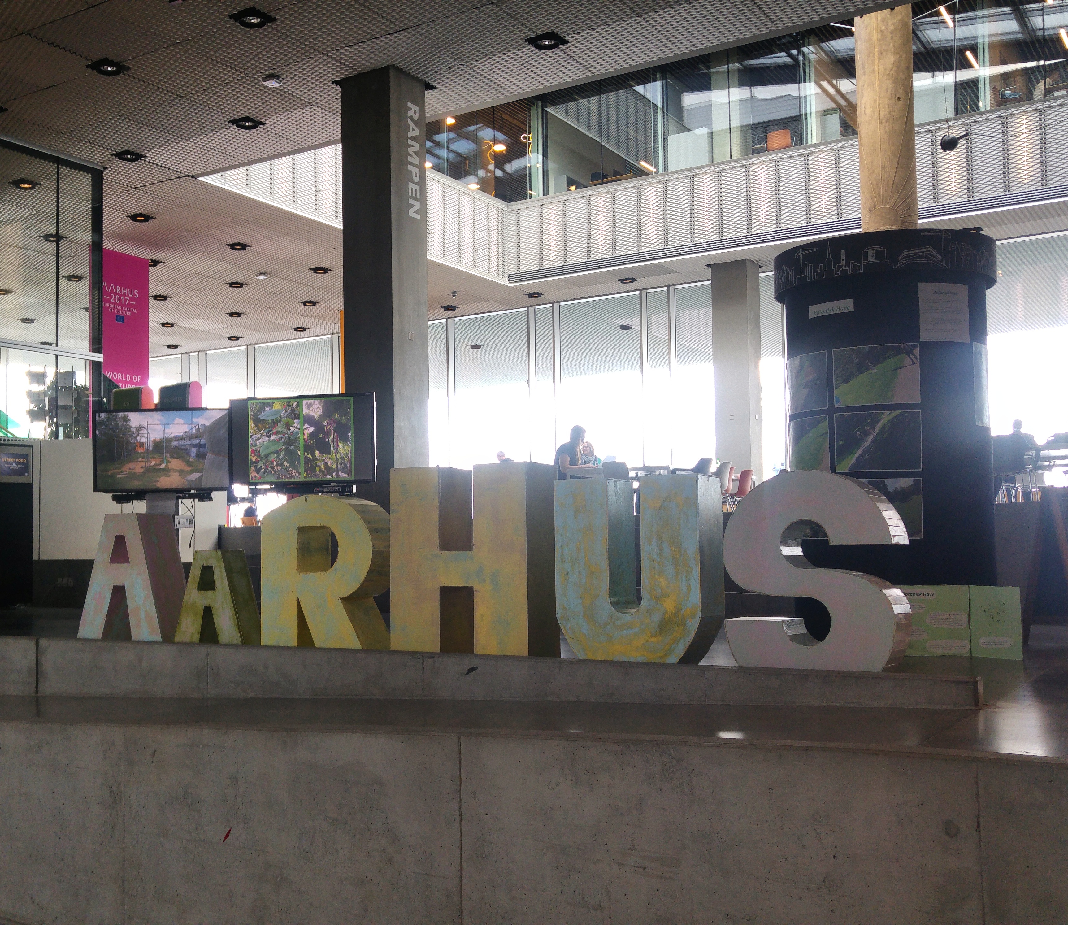 IMG_20171003_200359_357