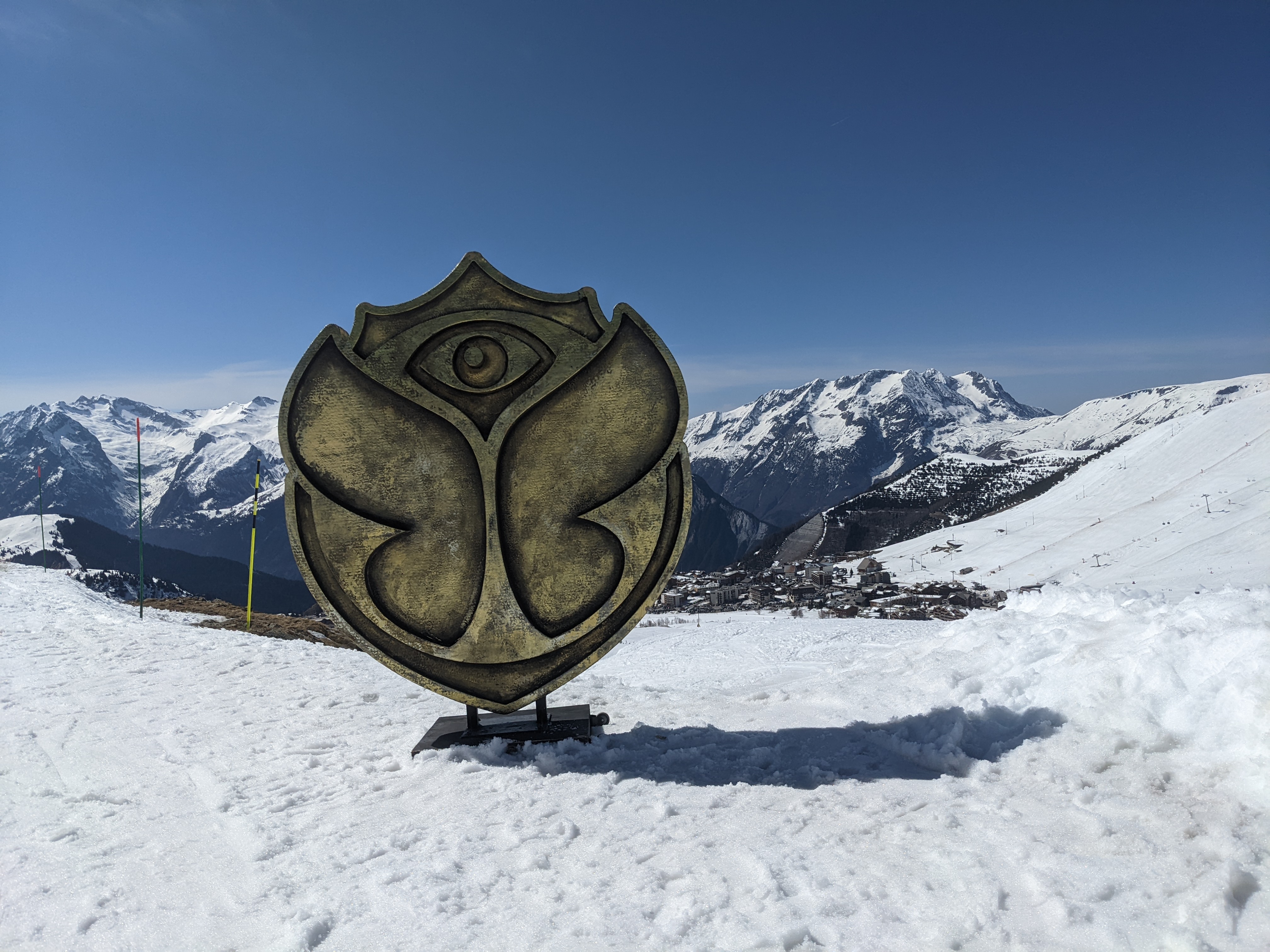 Tomorrowland Winter 2022 – Day In, Day Out
